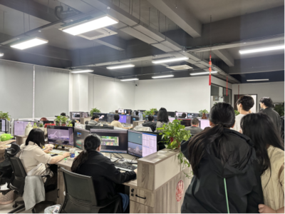 数字文化创意软件开发 合肥工业学校动漫专业学生赴企业参观考察